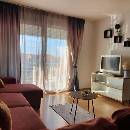 Cozy Two-Bedroom Apartment Zadar Luaran gambar