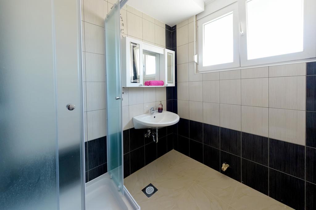 Cozy Two-Bedroom Apartment Zadar Bilik gambar