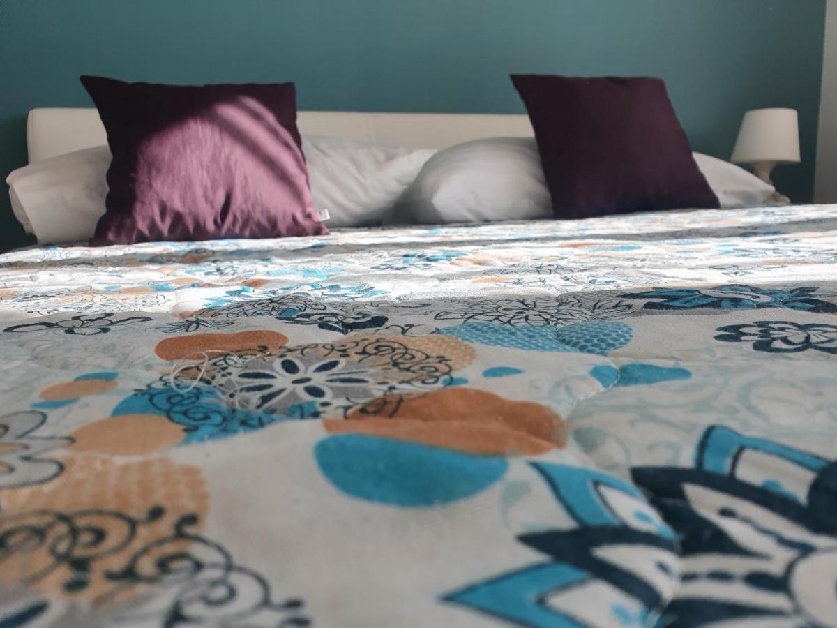 Cozy Two-Bedroom Apartment Zadar Luaran gambar